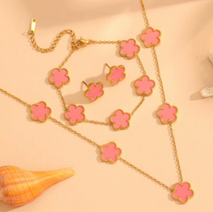 Five Leaf Clover Necklace Bracelet Earrings 18K Gold Plated Jewelry Set